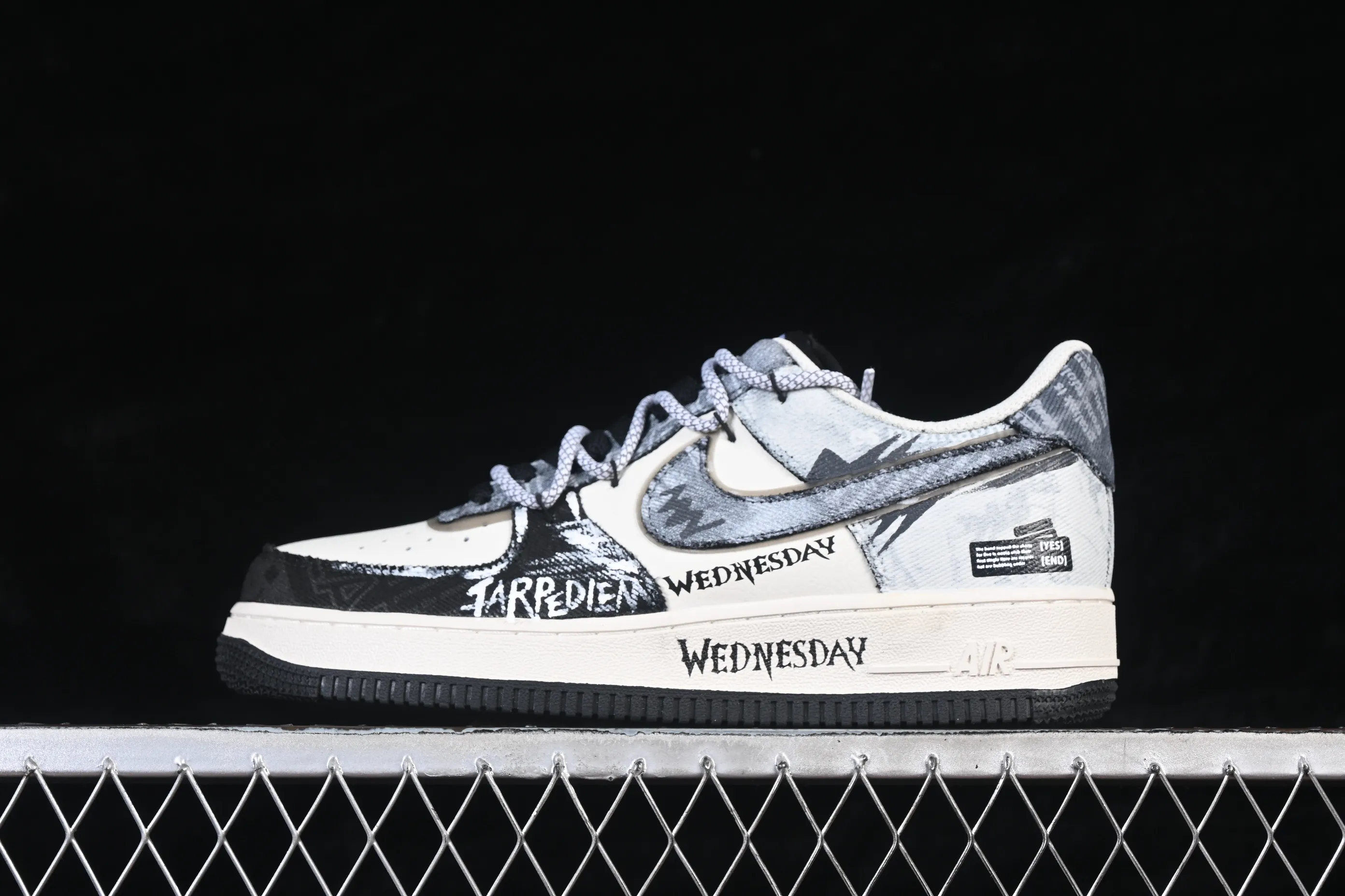 All categories Nk Air Force 1 Air Force series Nk Air Force 1 Low Air Force low-top Nike Air Force 1'07 Low "Dark Gothic Graffiti" Hand-painted graffiti Dark graffiti Air Force 1 low-top casual sneakers FB0607-110